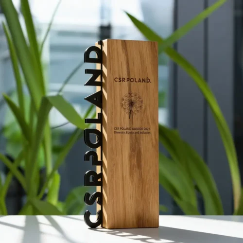 Statuetka Konferencji „CSR Poland Awards 2023”